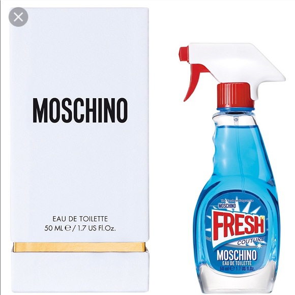 Moschino Accessories - Moschino fresh couture